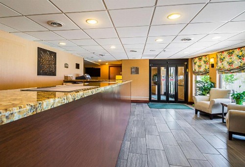 Quality Inn Oceanfront - image 17
