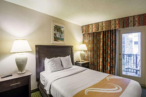 Quality Inn Oceanfront - image 25