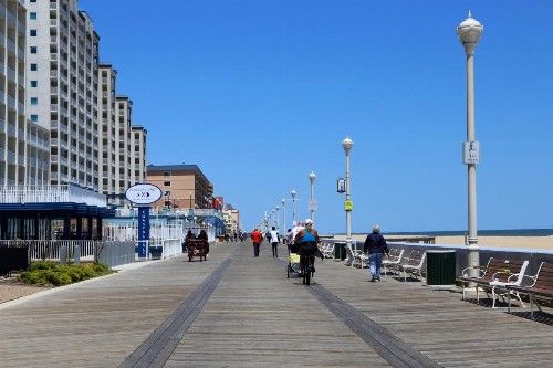 Quality Inn Boardwalk - image 33