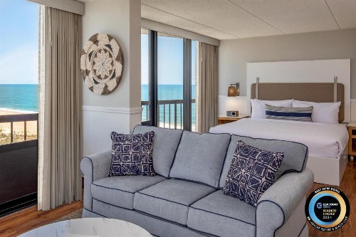 Clarion Resort Fontainebleau Hotel Oceanfront - image 22