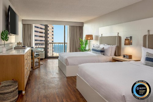 Clarion Resort Fontainebleau Hotel Oceanfront - image 24
