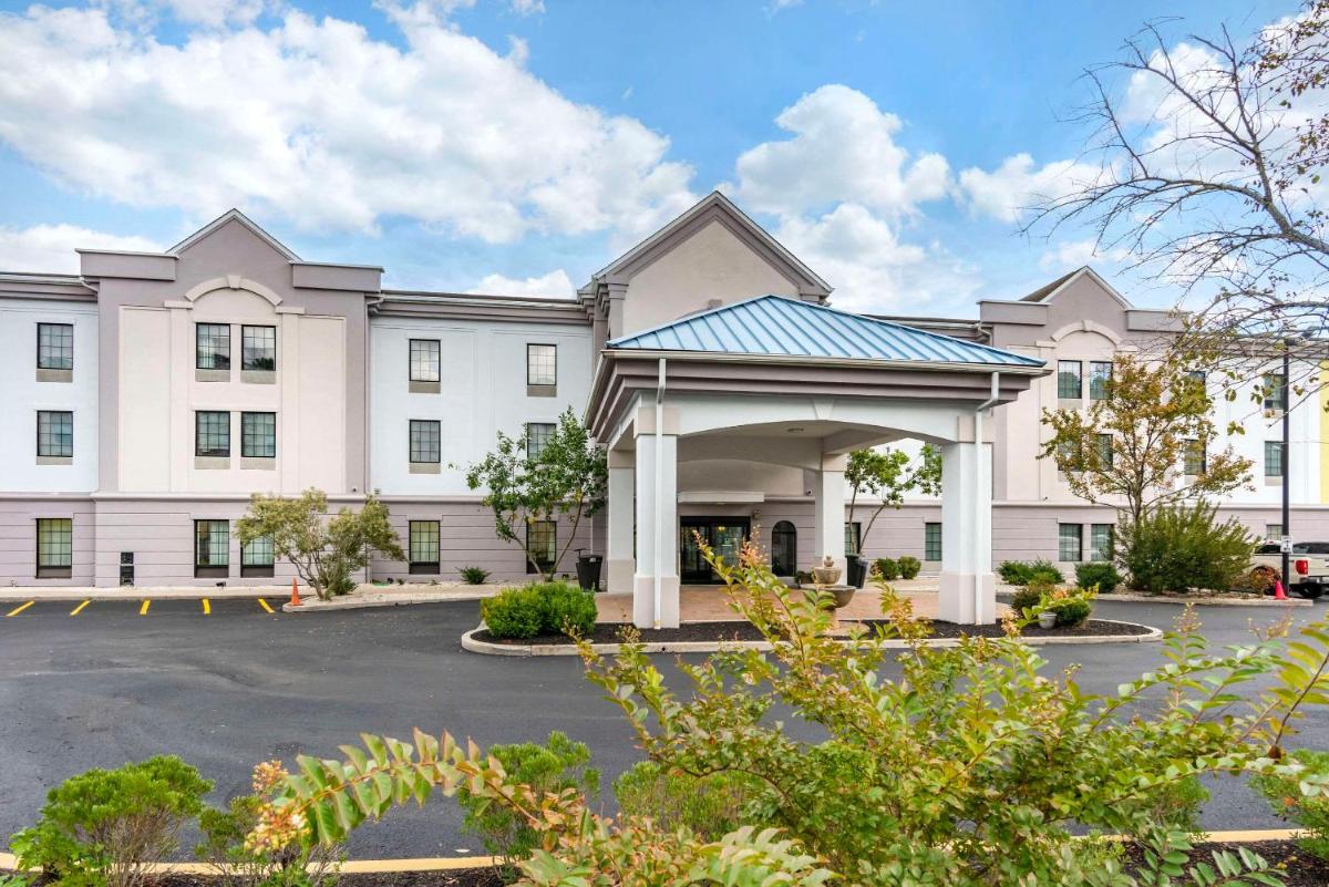 Comfort Suites Ocean City - main image
