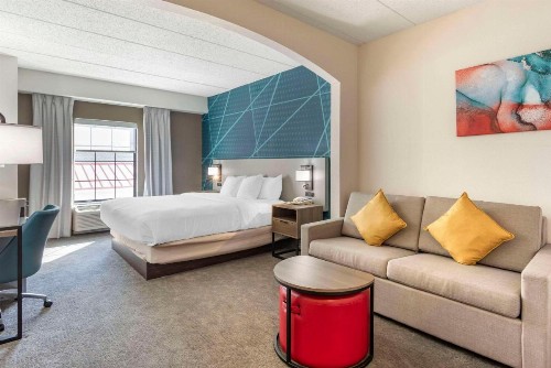 Comfort Suites Ocean City - image 14