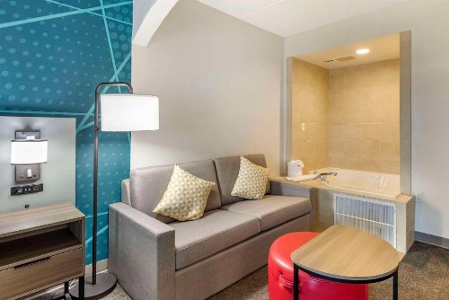 Comfort Suites Ocean City - image 19
