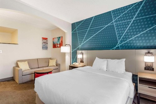 Comfort Suites Ocean City - image 26