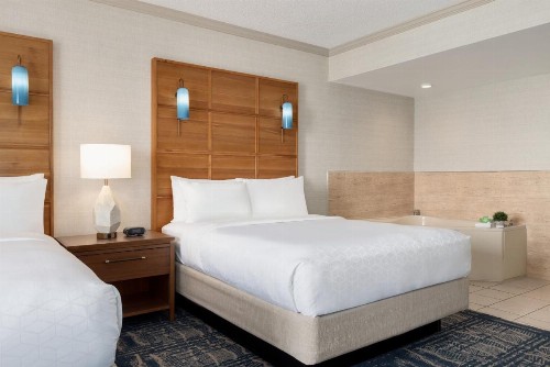 Holiday Inn Hotel & Suites Ocean City an IHG Hotel - image 45