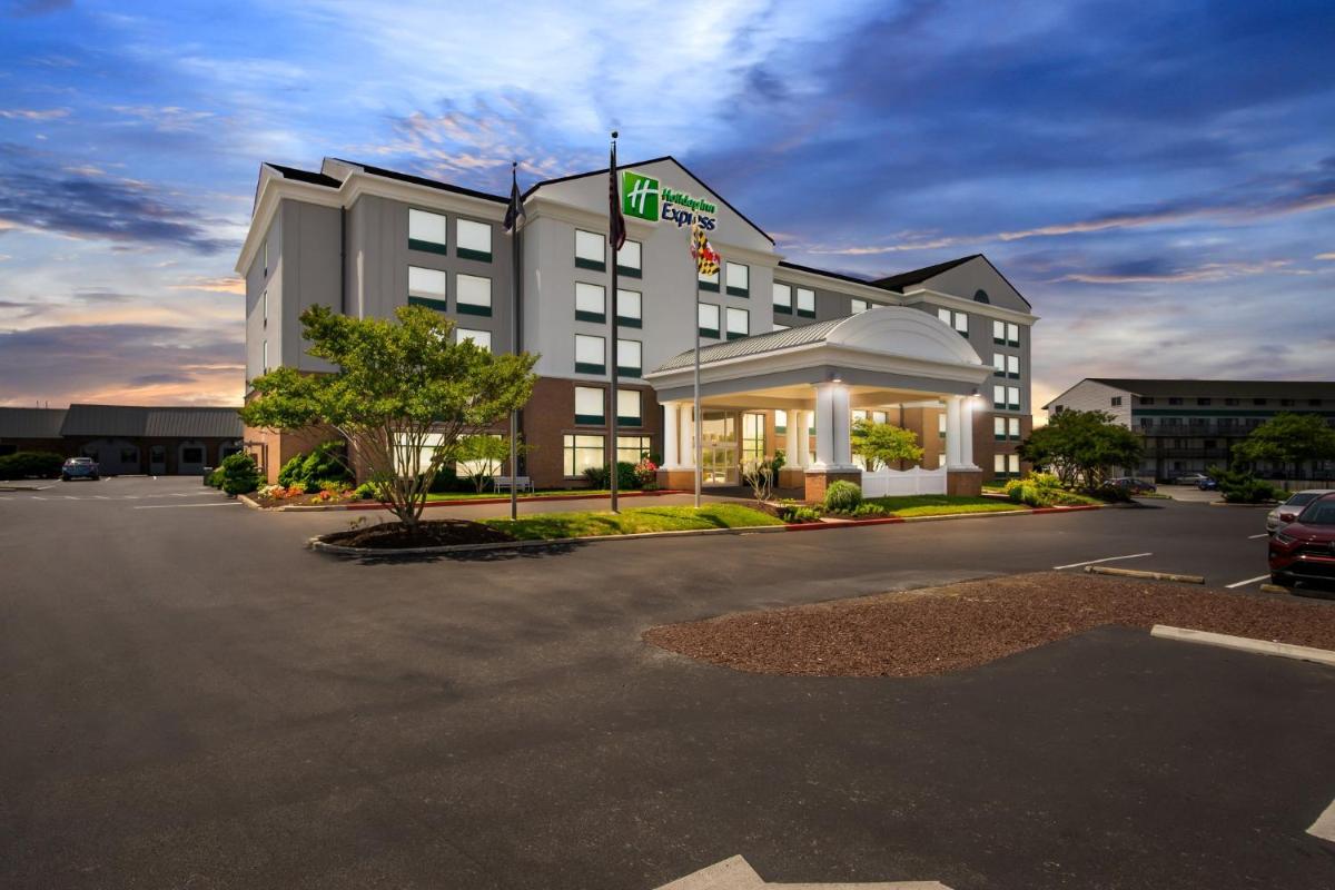 Holiday Inn Express & Suites - Ocean City an IHG Hotel - main image