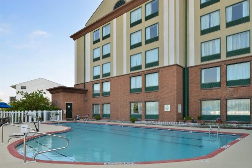 Holiday Inn Express & Suites - Ocean City an IHG Hotel - image 18