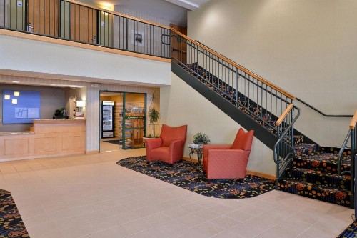 Holiday Inn Express & Suites - Ocean City an IHG Hotel - image 7