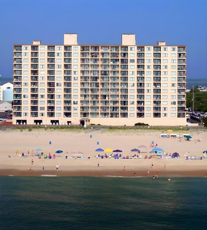 Marigot Beach Suites – Oceanfront - main image