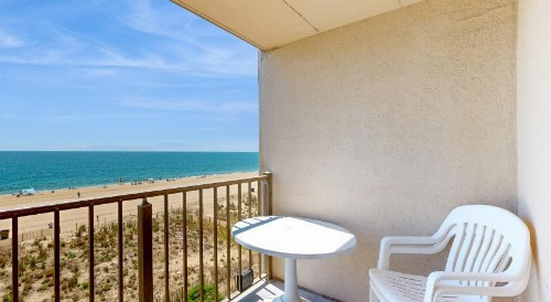 Marigot Beach Suites – Oceanfront - image 17