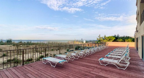 Marigot Beach Suites – Oceanfront - image 8