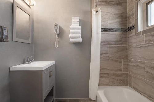 Plim Plaza Hotel - image 46