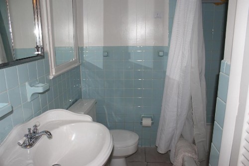 Surf Villa Hotel - image 8