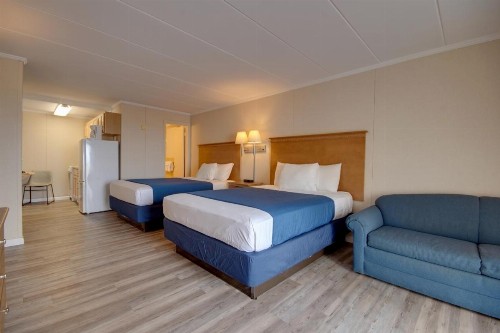 Flamingo Motel - image 10