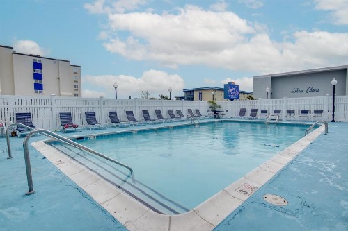 Flamingo Motel - image 19