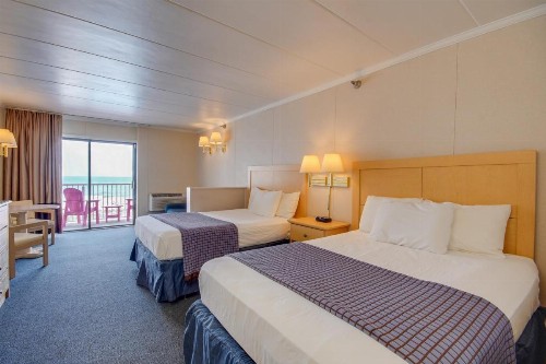 Flamingo Motel - image 21