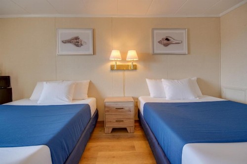 Flamingo Motel - image 30