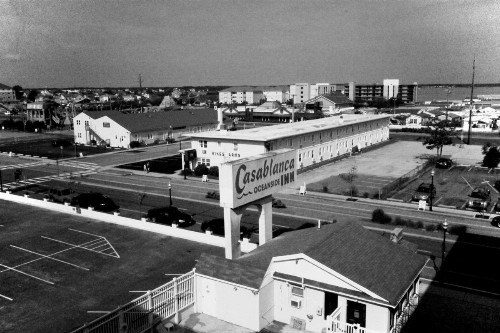 Casablanca Oceanside Inn - image 18
