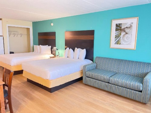 Casablanca Oceanside Inn - image 4