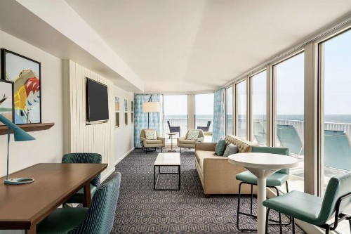 DoubleTree by Hilton Ocean City Oceanfront - image 29