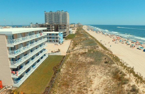 Atlantic Oceanfront Inn - image 3