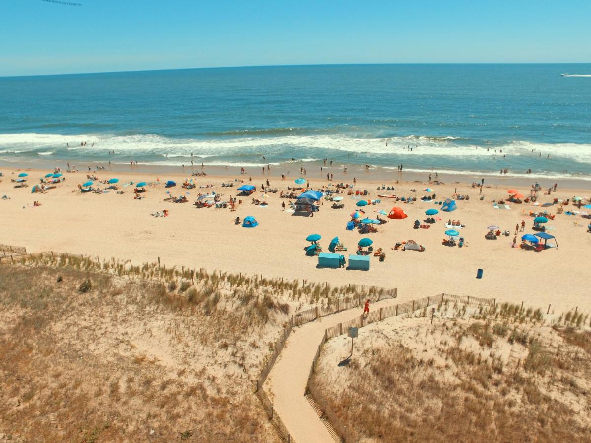 Atlantic Oceanfront Inn - image 4