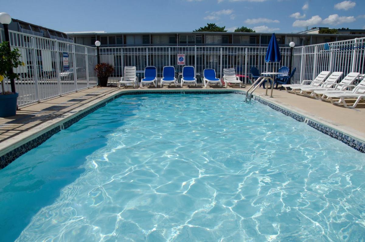 Atlantic Oceanfront Inn - image 7