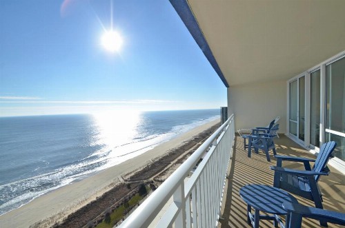 Carousel Resort Hotel and Condominiums - image 13