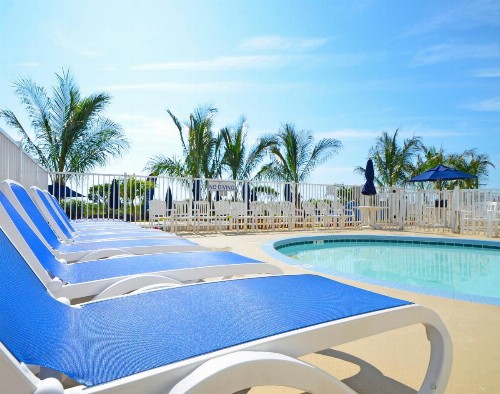 Carousel Resort Hotel and Condominiums - image 25