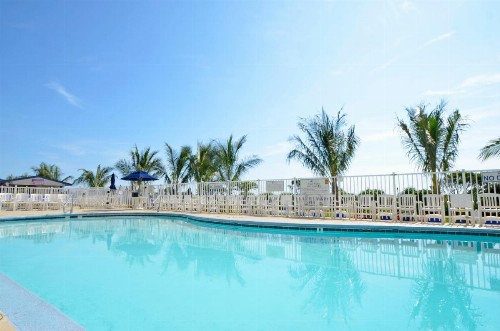 Carousel Resort Hotel and Condominiums - image 28