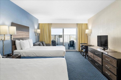 Carousel Resort Hotel and Condominiums - image 37