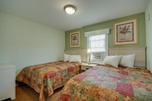 Ocean Lodge Hotel & Apartments - image 13