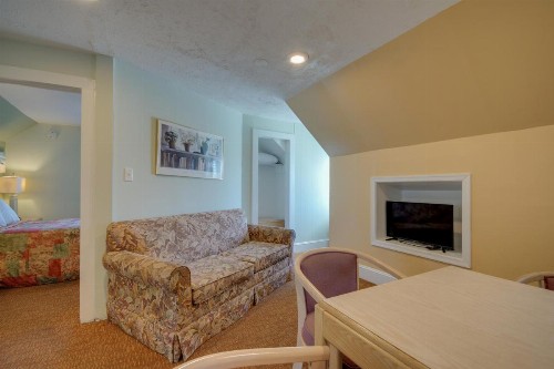Ocean Lodge Hotel & Apartments - image 14