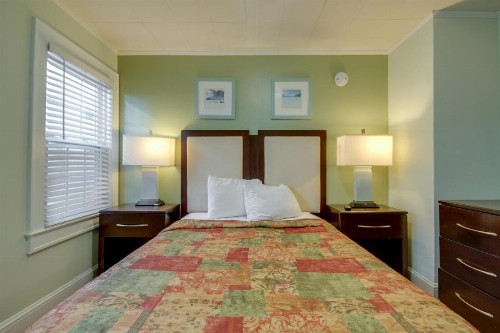 Ocean Lodge Hotel & Apartments - image 21