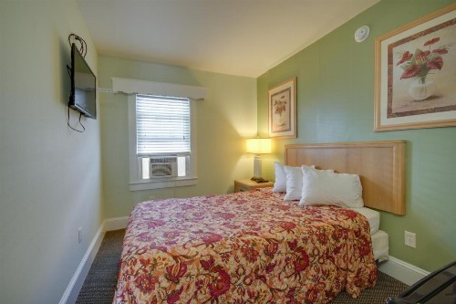 Ocean Lodge Hotel & Apartments - image 33