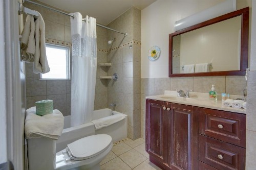 Ocean Lodge Hotel & Apartments - image 35