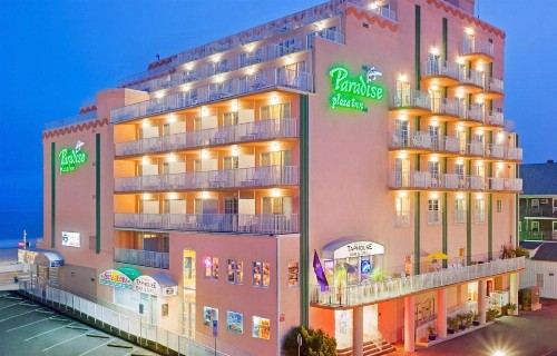 Paradise Plaza Inn - image 10