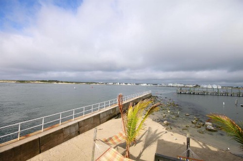 Oceanic Motel - image 14