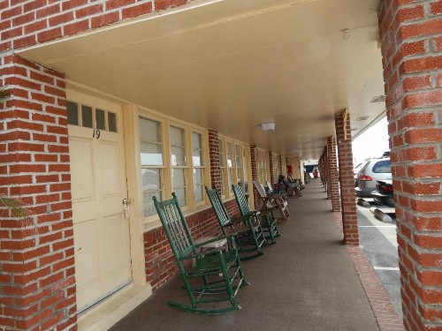 Oceanic Motel - image 19