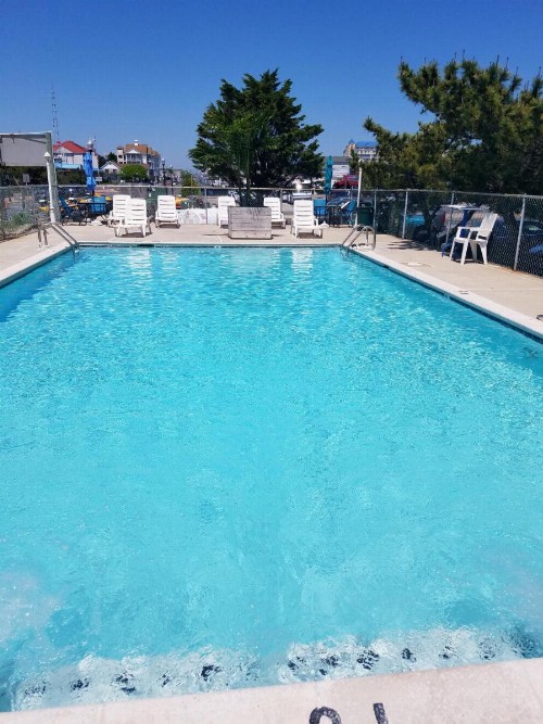 Oceanic Motel - image 3