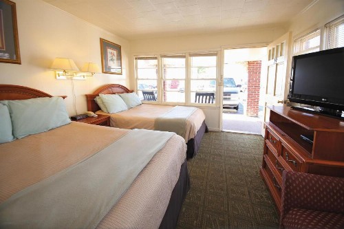 Oceanic Motel - image 9