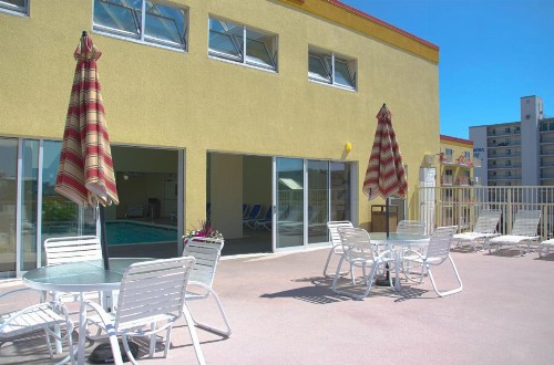 Bonita Beach Hotel - image 10