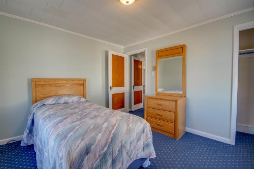 Majestic Hotel & Apartments - image 32