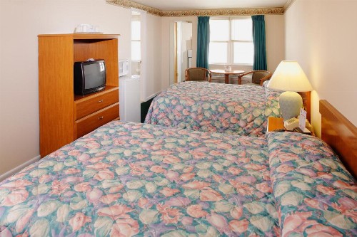 Majestic Hotel & Apartments - image 42