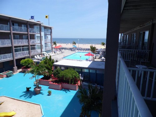 Flagship Oceanfront - image 33