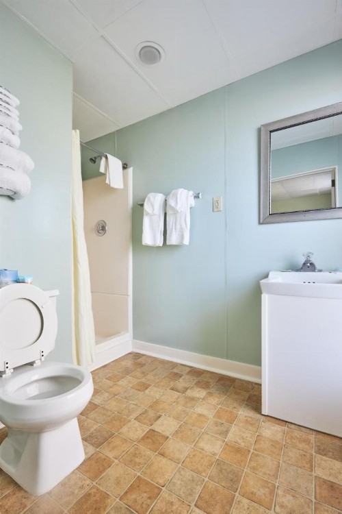 Shoreham Oceanfront Hotel - image 36