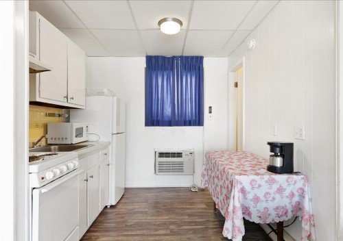 Beach Bum Motel - Ocean City - image 10