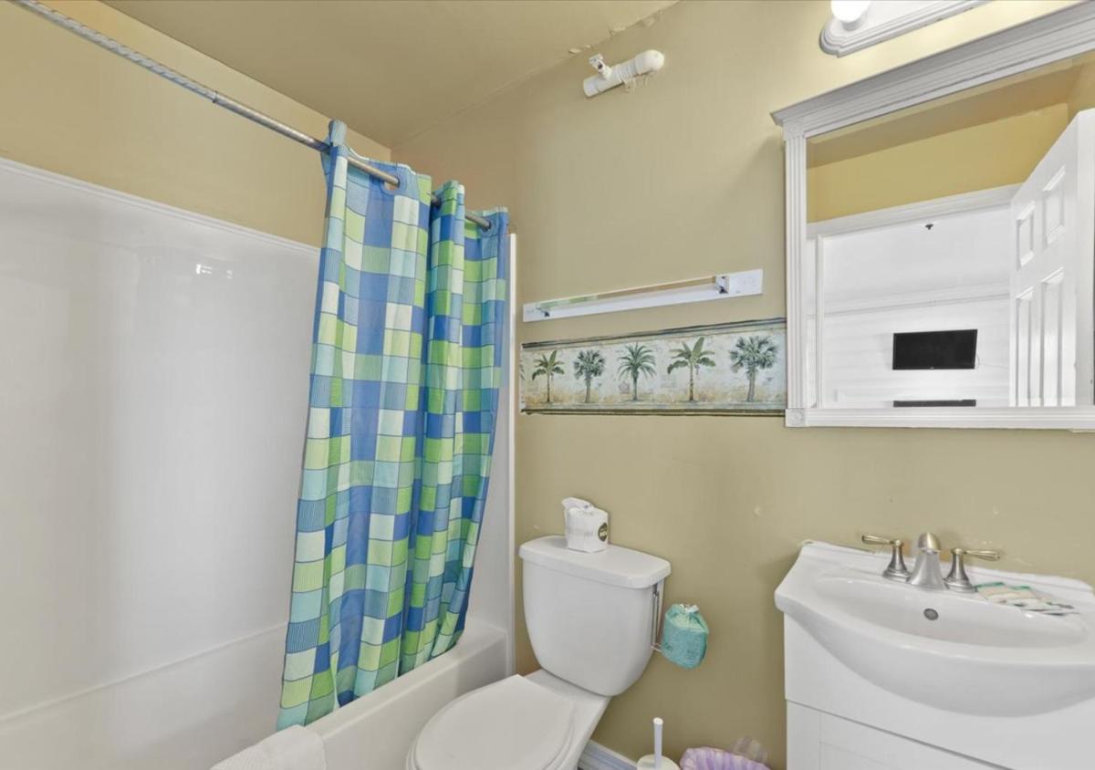 Beach Bum Motel - Ocean City - image 5