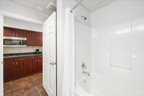 Monte Carlo Suites Ocean City - image 9